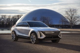 Cadillac’s electric Lyriq SUV has a massive touchscreen and a range ‘beyond 300 miles’