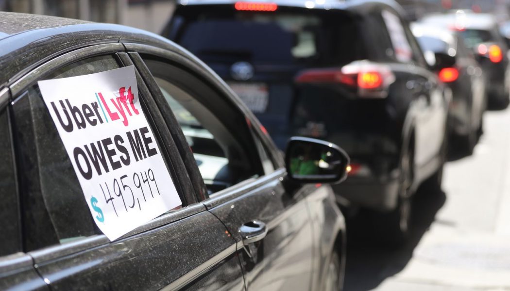 California labor commissioner sues Uber and Lyft for alleged wage theft