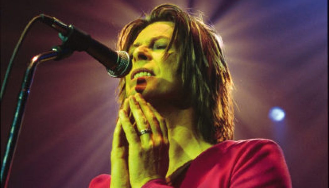 David Bowie’s Something in the Air (Live Paris 99) Set for Digital Release