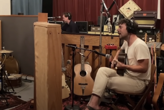 Fleet Foxes’ Robin Pecknold Debuts ‘Featherweight’ During Voter Registration Stream