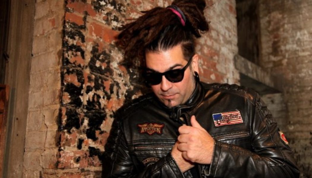 Former ILL NIÑO Singer CRISTIAN MACHADO Releases ‘Die Alone’ Music Video