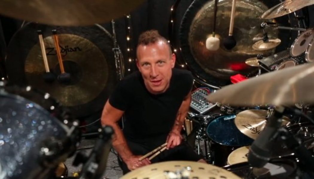 How JANE’S ADDICTION’s STEPHEN PERKINS Ended Up Playing On RAGE AGAINST THE MACHINE’s ‘Know Your Enemy’