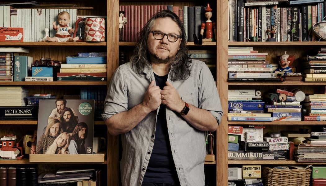 Jeff Tweedy’s New Book Will Teach You How to Write a Song