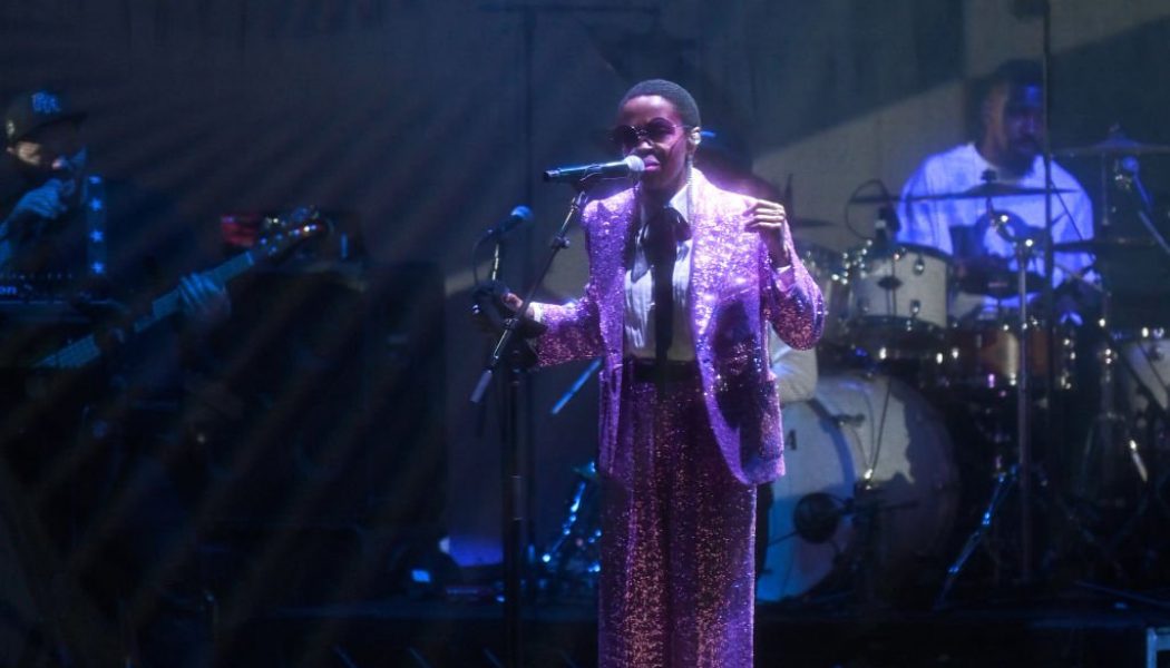 Lauryn Hill Performs Virtually For Louis Vuitton 2021 Menswear Show [Video]