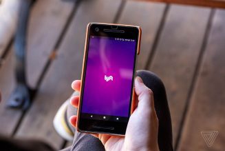 Lyft joins Uber in threatening to pull out of California over driver status