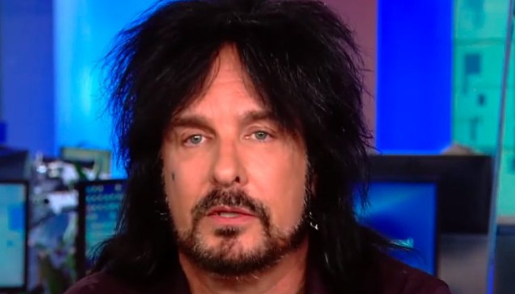 MÖTLEY CRÜE’s NIKKI SIXX Says Relocating To Wyoming Has Been ‘Great’ For His Creativity