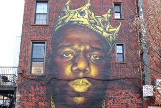 Notorious B.I.G.’s Crown And Newly Uncovered 2Pac Letters Will Hit Auction