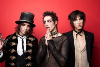 PALAYE ROYALE Releases Cover Of TEARS FOR FEARS’ ‘Mad World’