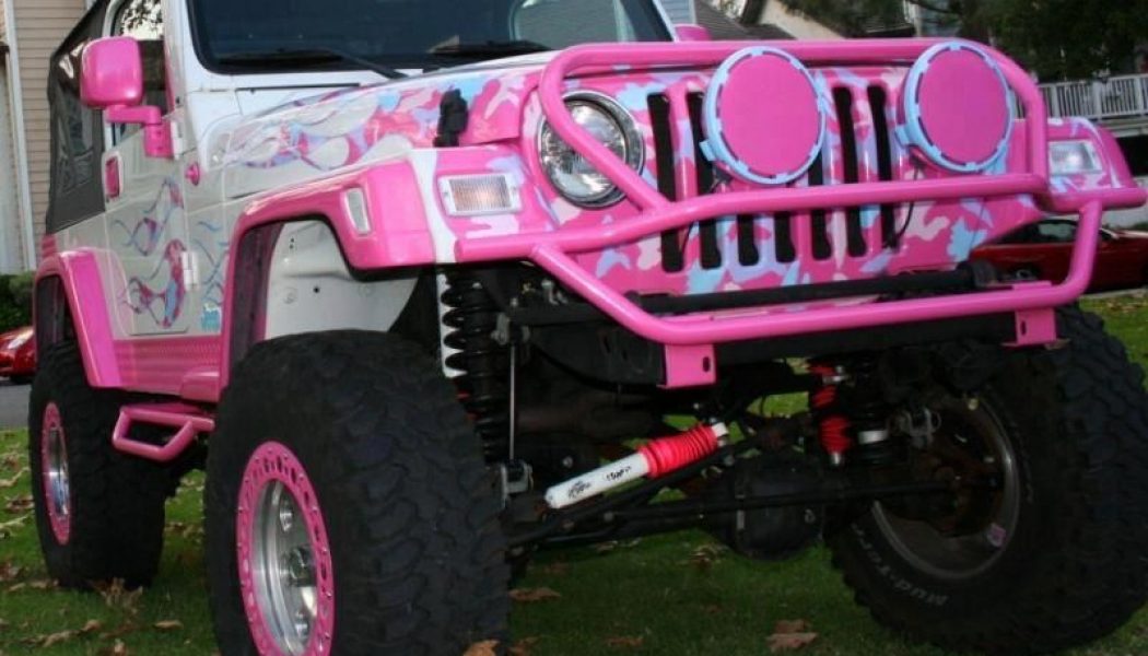 Real-Life Barbie Jeep Looks Pretty in Pink, and You Know You Want It