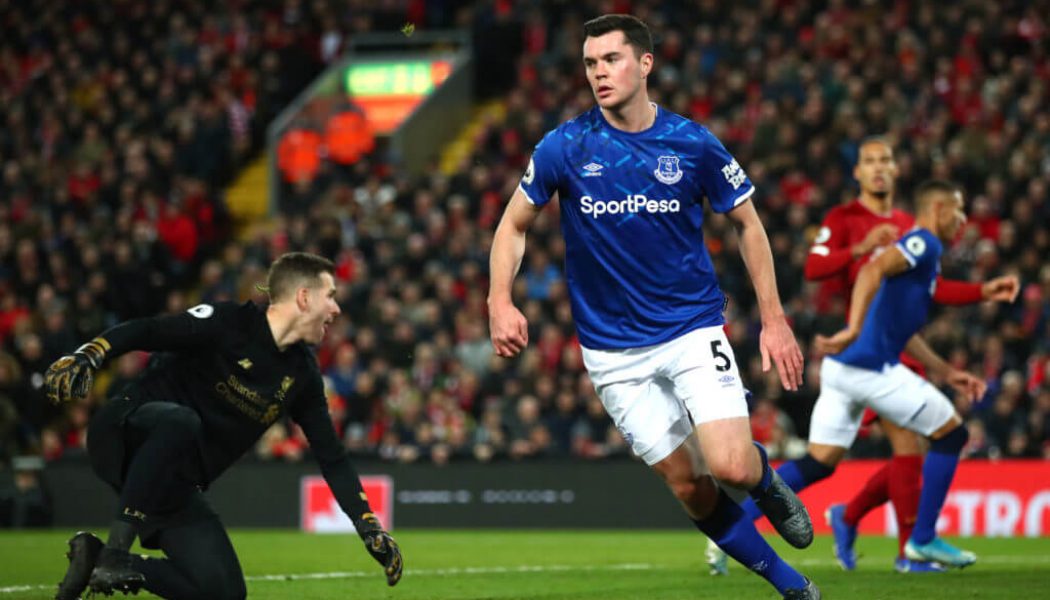 Report: Everton to open talks with £25m player over new contract