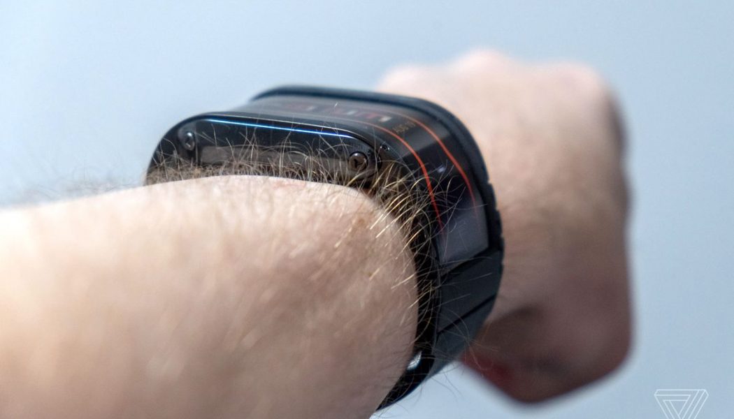 The Nubia Watch is a decadent OLED smart bracelet