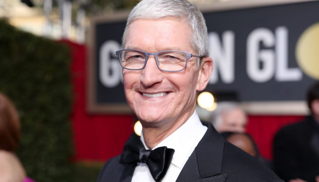 Tim Cook is now a billionaire, but not the Jeff Bezos kind