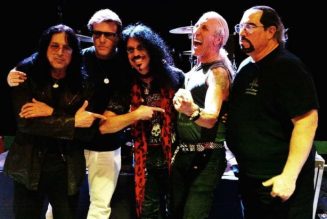 TWISTED SISTER Pays Tribute To FRANKIE BANALI: He Was ‘An Inspiration’