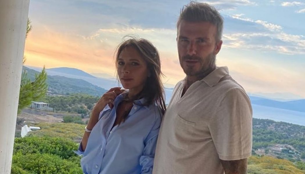 Victoria Beckham Shows Us that Shorts Can Look Incredibly Smart at Any Age