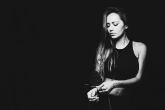 Watch Deborah De Luca Throw Down in an Italian Open Air Venue in the Jungle