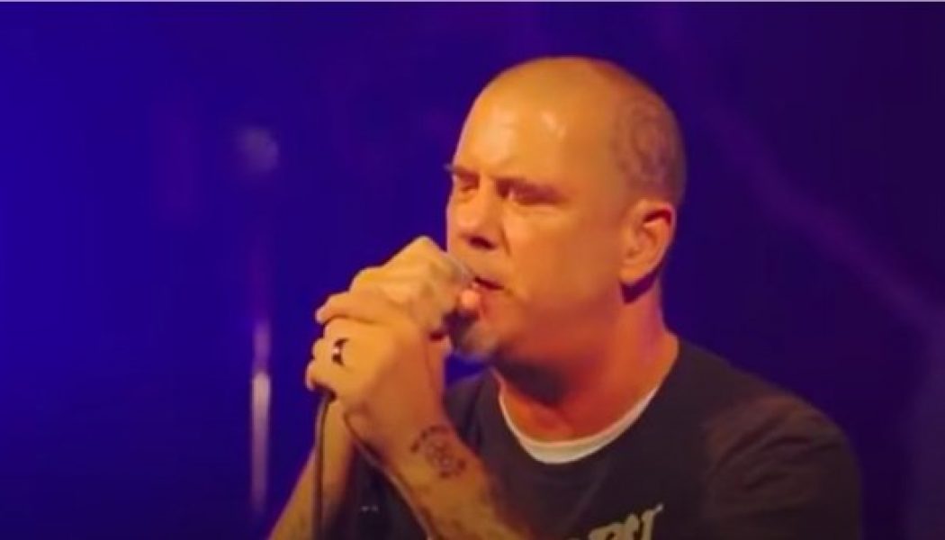 Watch DOWN Reunite With KIRK WINDSTEIN For ‘The Quarter Century Throwdown’ Livestreamed Event