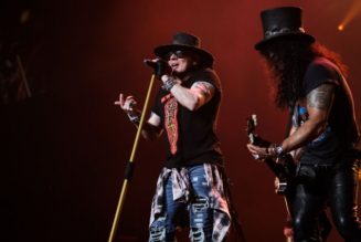 Watch Pro-Shot Video Of GUNS N’ ROSES’ 2016 Performances In Mexico City And Houston