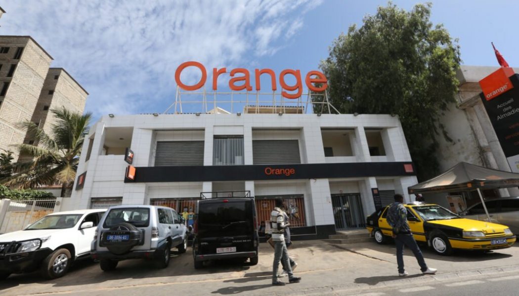 Why telecoms firm Orange is so hated in Senegal