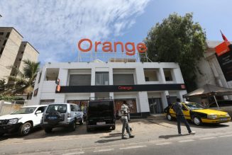 Why telecoms firm Orange is so hated in Senegal