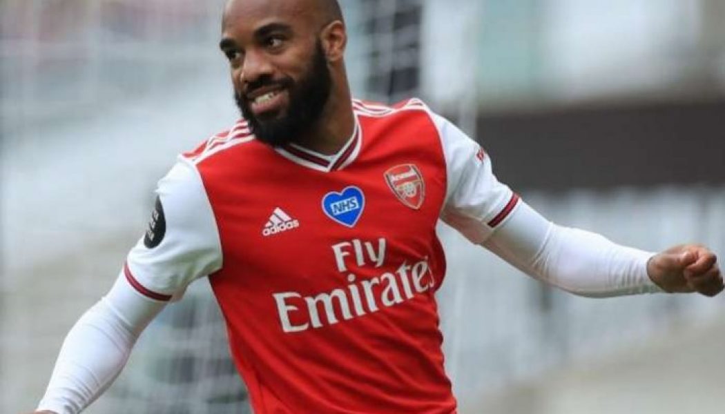 Alexandre Lacazette pledges future to Arsenal amid Juventus links