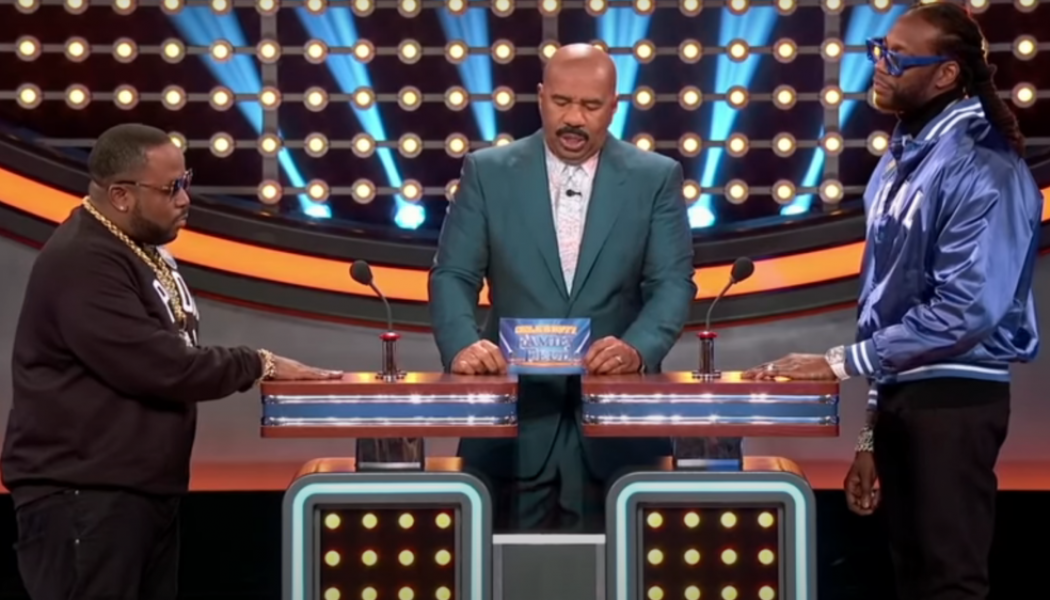 Big Boi and 2 Chainz Battle on Celebrity Family Feud