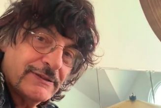 CARMINE APPICE Pays Tribute To FRANKIE BANALI, Says It’s ‘Weird’ To See QUIET RIOT Continuing Without Him