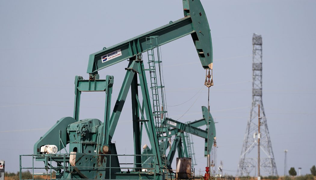 Dallas Fed: Texas oil firms say oil demand has peaked