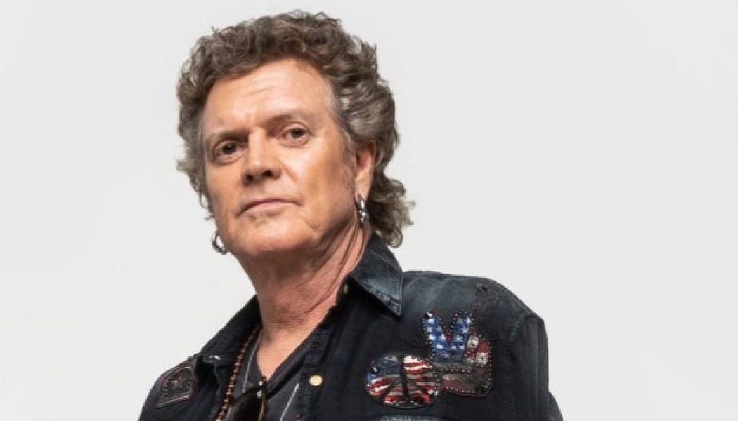 DEF LEPPARD’s RICK ALLEN ‘Wanted To Disappear’ After Losing Arm In Near-Fatal Auto Accident