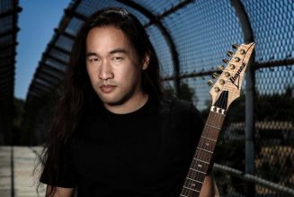 DRAGONFORCE’s HERMAN LI Rocks Dream Laptop In Battle Of The Hands