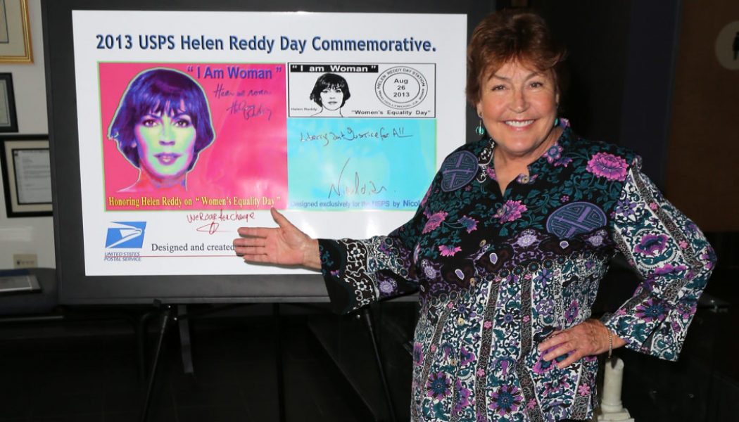 Helen Reddy, ‘I Am Woman’ Singer, Dies at 78