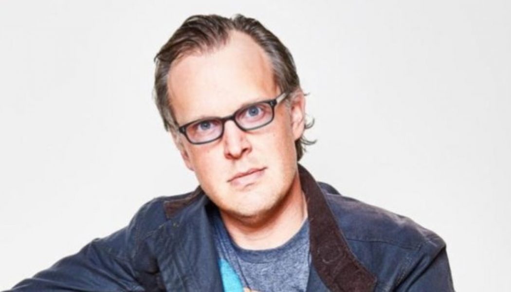 JOE BONAMASSA On Pandemic Response: ‘You Can’t Let Just Everything Go Out Of Business’