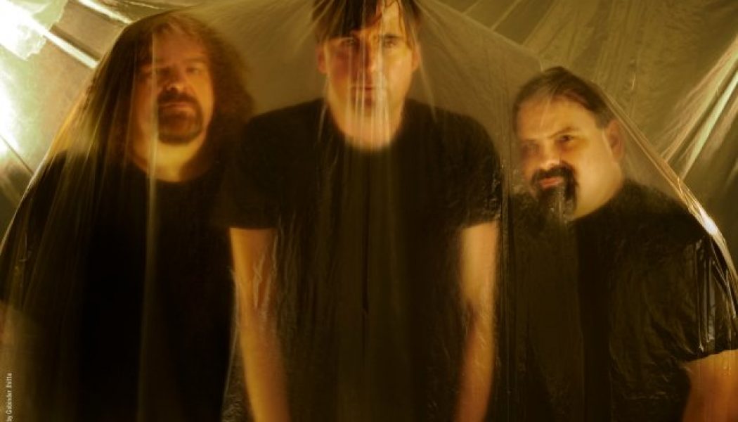 NAPALM DEATH Releases Music Video For New Song ‘A Bellyful Of Salt And Spleen’