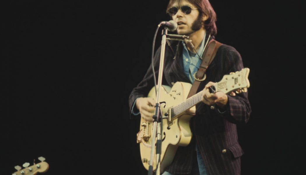 Neil Young Reveals 1970 Carnegie Hall Show Will Be Released as First ‘Bootleg’