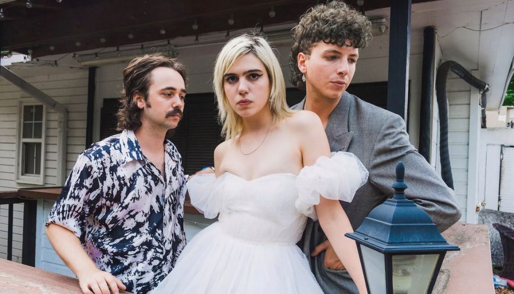 Sunflower Bean Share New Single “Moment in the Sun”: Stream