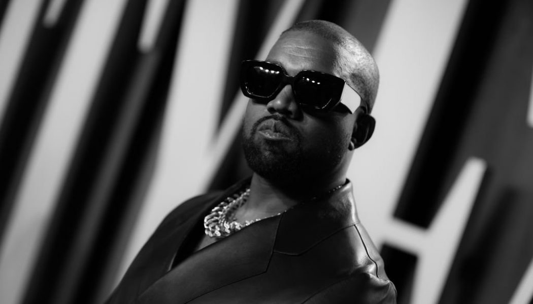 Sunken Rapper Kanye West Vows To Give Back His 50% Share of Masters To G.O.O.D Music Artists