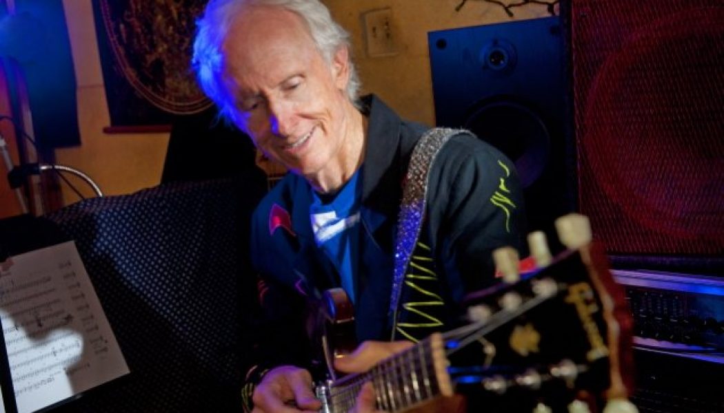 THE DOORS’ ROBBY KRIEGER Releases ‘The Hitch’ Performance Video