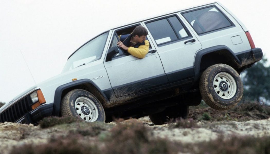 These Classic Off-Roading Photos Will Make You Want to Hit the Trails