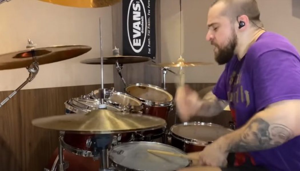 Watch SEPULTURA’s ELOY CASAGRANDE Play SLIPKNOT’s ‘People = S**t’