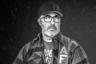 AARON LEWIS Says He Has ‘No Business At All Trying To Musically Pay Homage To EDDIE VAN HALEN’