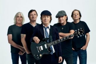 AC/DC’s ANGUS YOUNG Says ‘There Was No Pressure’ During ‘Power Up’ Recording Sessions