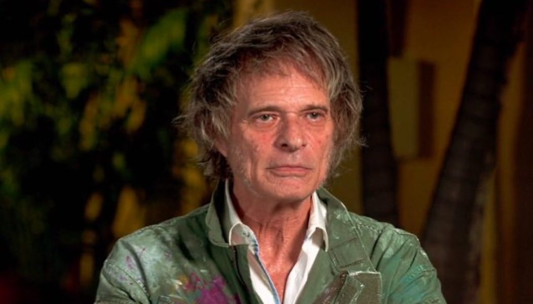 DAVID LEE ROTH Talks To ‘CBS Sunday Morning’ About Japanese Art Of Ink Painting (Video)