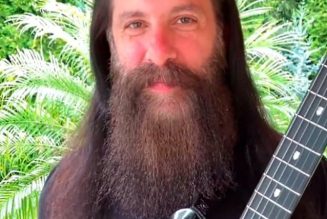 DREAM THEATER’s JOHN PETRUCCI Announces Signature Range Of Specialty Beard And Mustache Products