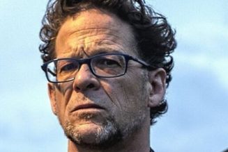 Former METALLICA Bassist JASON NEWSTED Buys Skaneateles, New York Home For $6.1 Million