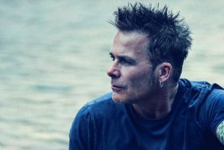 Former WHITE LION Singer MIKE TRAMP Releases Lyric Video For New Song ‘Take Me Away’