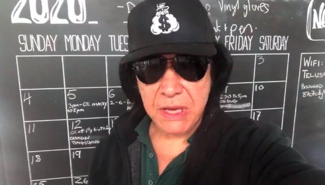 GENE SIMMONS Shares Emotional Video Tribute To EDDIE VAN HALEN