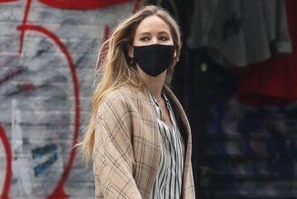 Jennifer Lawrence Wore the Perfect Autumn Outfit for the New Era