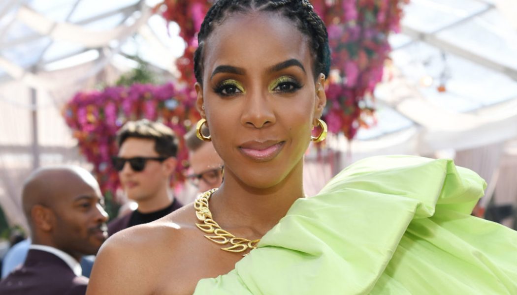 Kelly Rowland Flaunts Her 6-Month Baby Bump in Sparkling Bikini