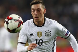 Mesut Ozil makes a promise to Arsenal fans, but is it all over for him?