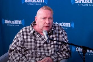 SEX PISTOLS Frontman JOHNNY ROTTEN Says He Is ‘Definitely’ Voting For DONALD TRUMP, Calls JOE BIDEN ‘Delinquently Senile’