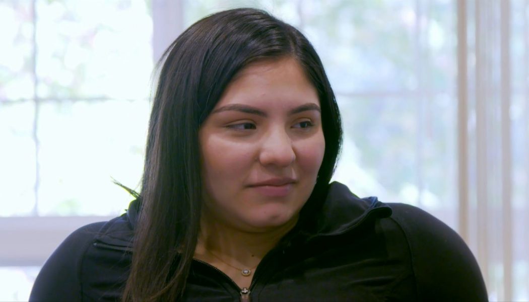 Sneak Peek: Rachelle Is 16 And Pregnant (With A Nine-Pound Baby!)